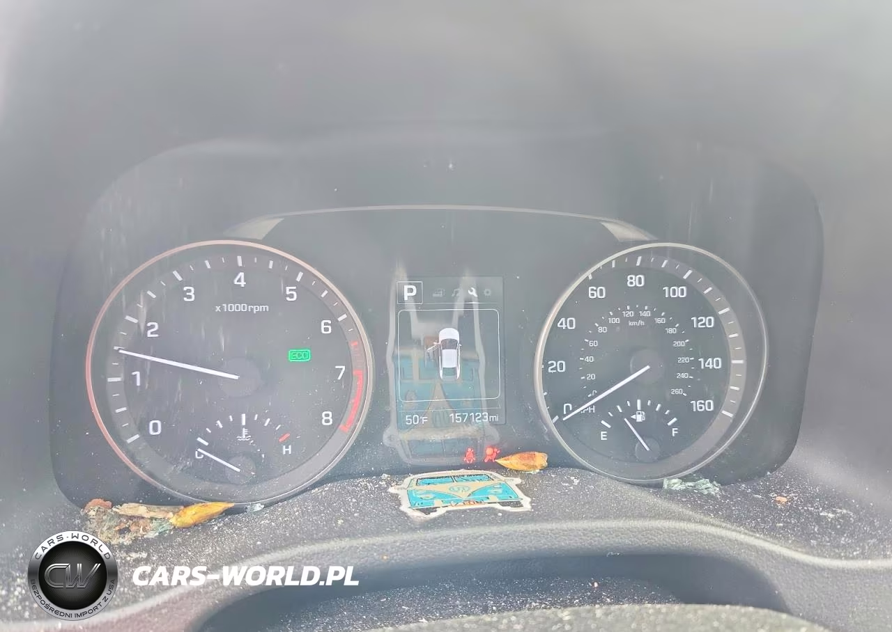 2018 Hyundai Elantra VIN:5NPD84LF4JH248287 - 9