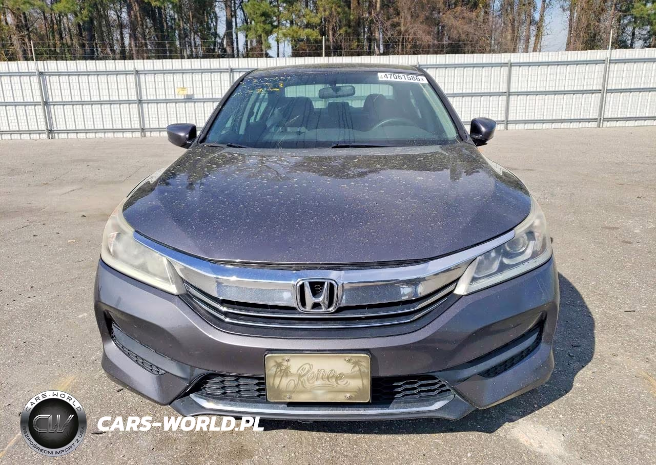 2017 Honda Accord Lx VIN:1HGCR2F39HA268438 - 5
