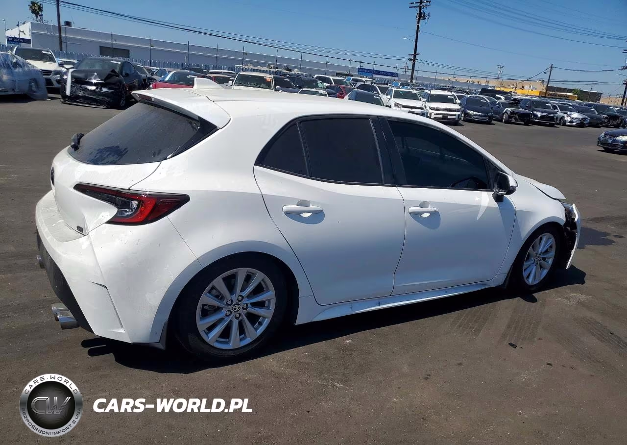2024 Toyota Corolla Hatchback Se VIN:JTND4MBE2R3223315 - 3