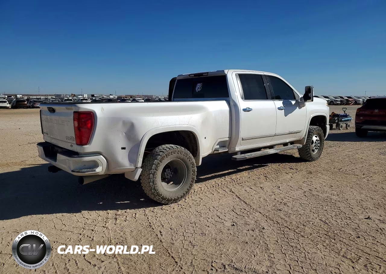 2025 Chevrolet Silverado K3500 High Country VIN:1GC4KVEY3SF170554 - 3