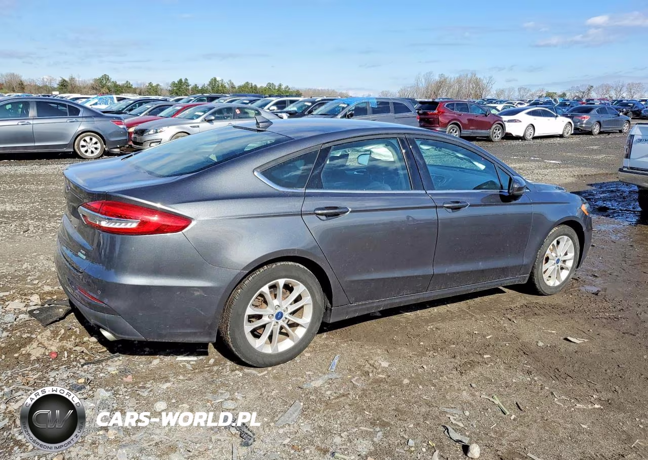 2020 Ford Fusion VIN:3FA6P0HDXLR234041 - 3