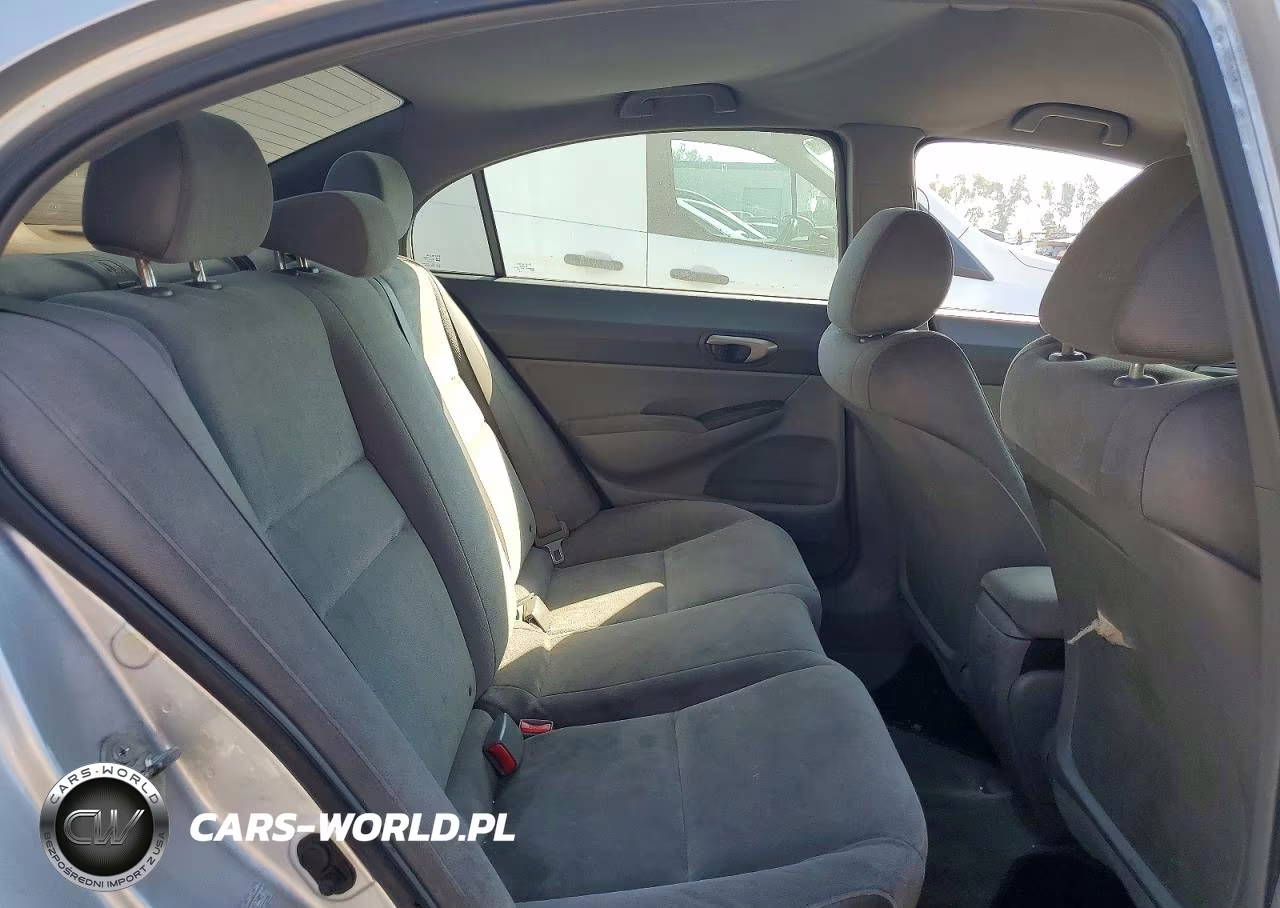 2008 Honda Civic Lx VIN:1HGFA16598L007945 - 10