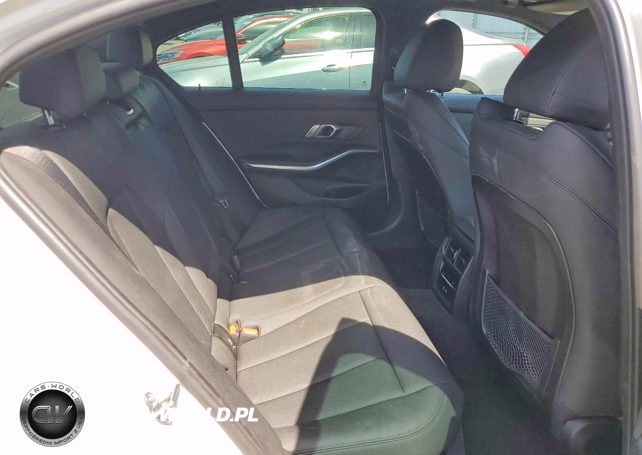 2021 BMW 330I VIN:3MW5R1J03M8B80776 - 10