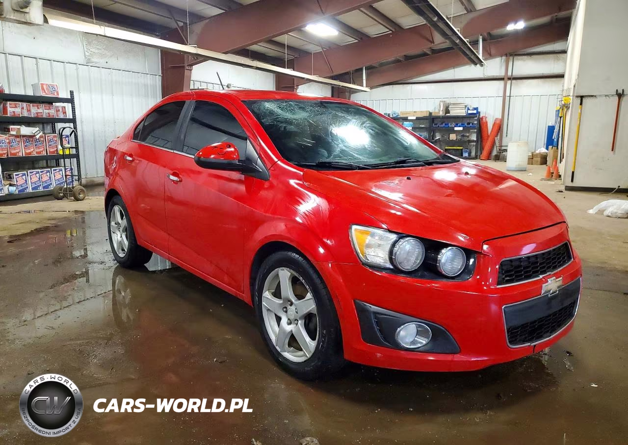 2016 Chevrolet Sonic Ltz VIN:1G1JE5SB2G4144565 - 4