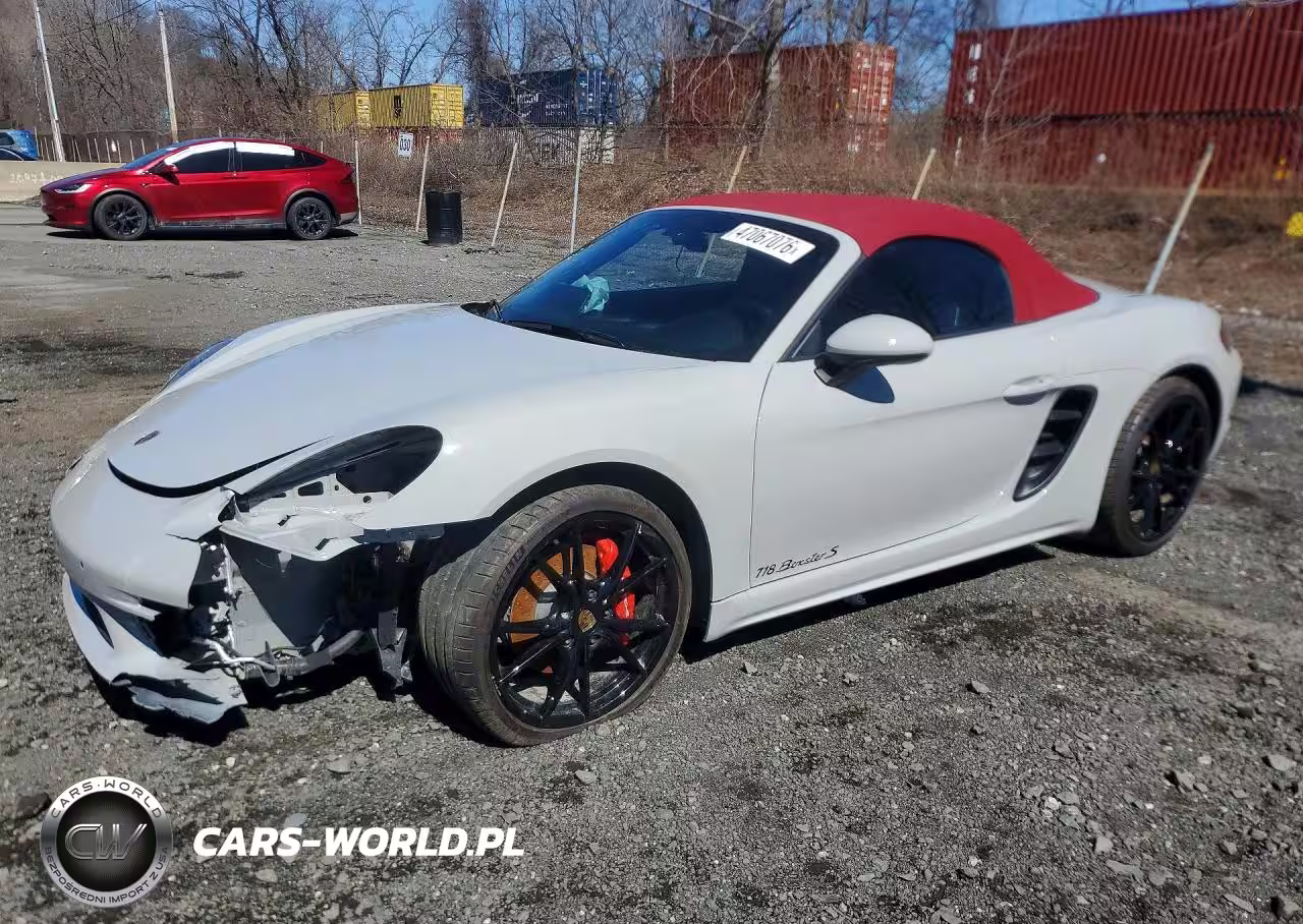 2025 Porsche Boxster S