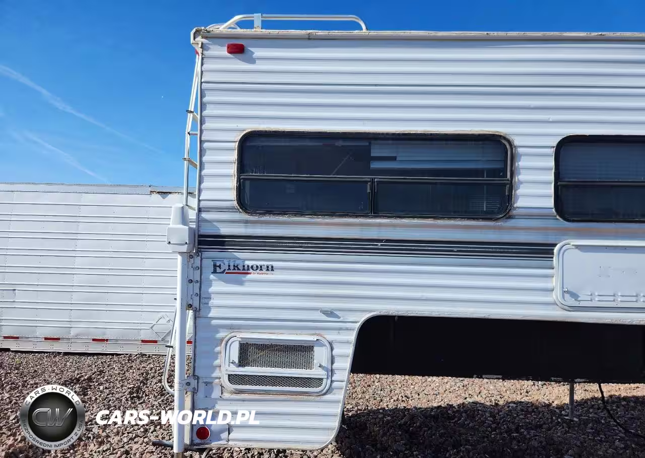 1997 Flet Elkhorn - Slide-In Camper VIN:1EK6W1002W2389430 - 6