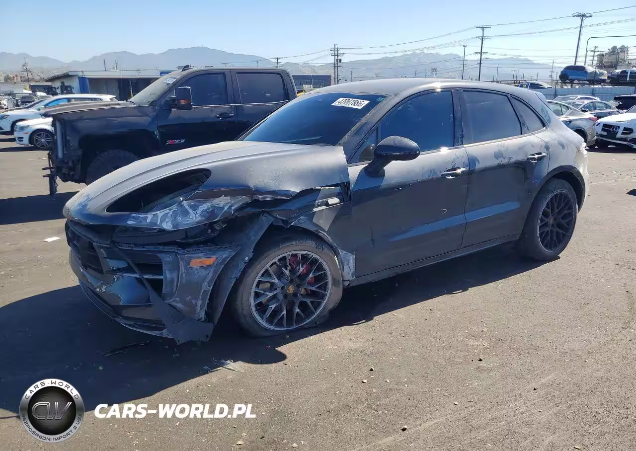2020 Porsche Macan Gts
