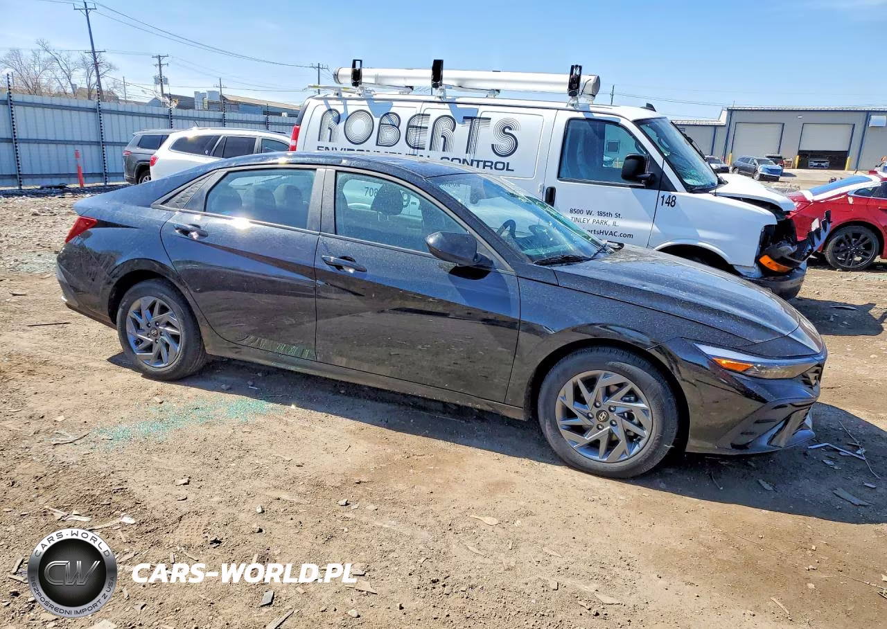 2025 Hyundai Elantra Hybrid Blue VIN:KMHLM4DJ6SU143778 - 4