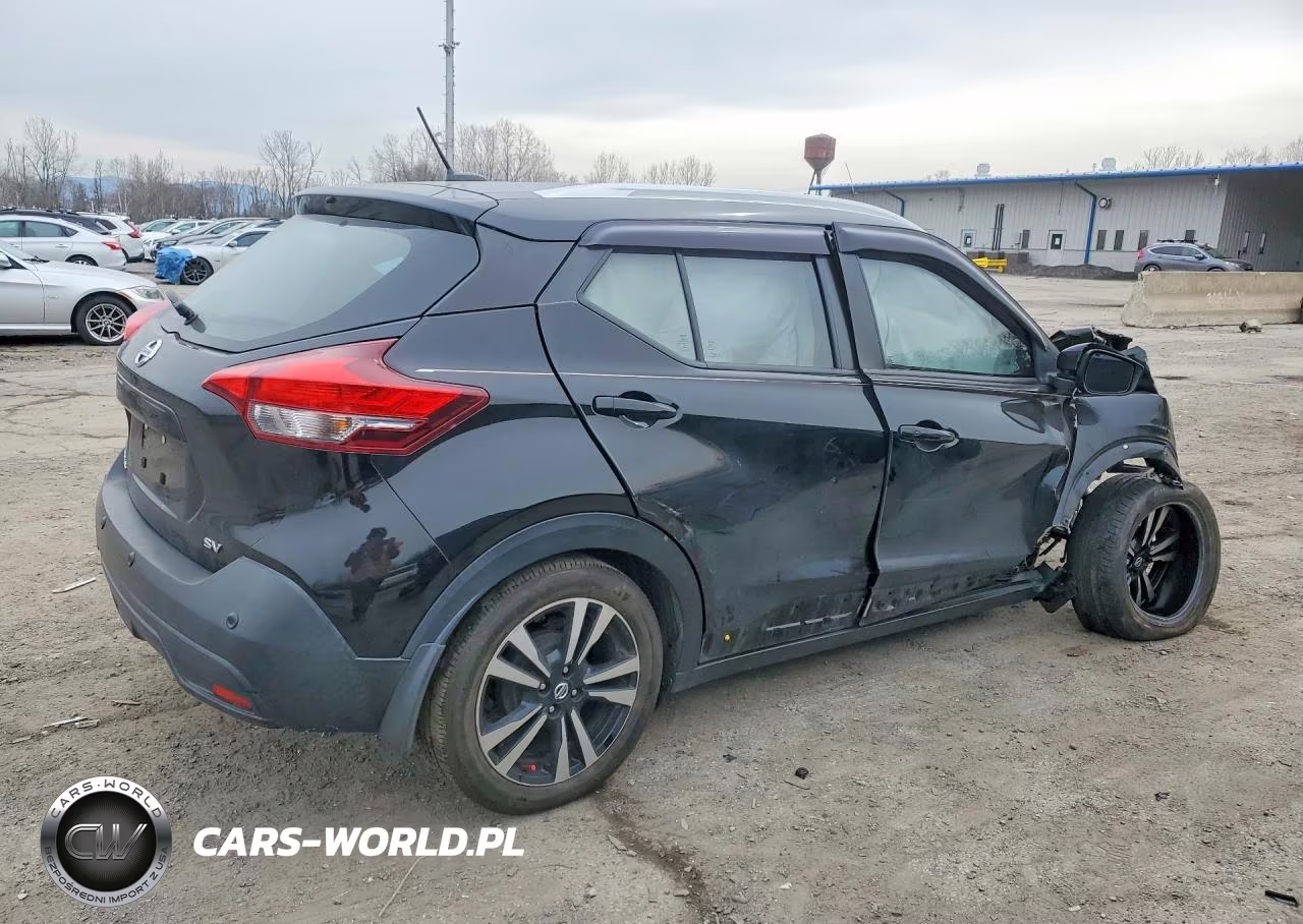 2020 Nissan Kicks Sv VIN:3N1CP5CV3LL545519 - 3