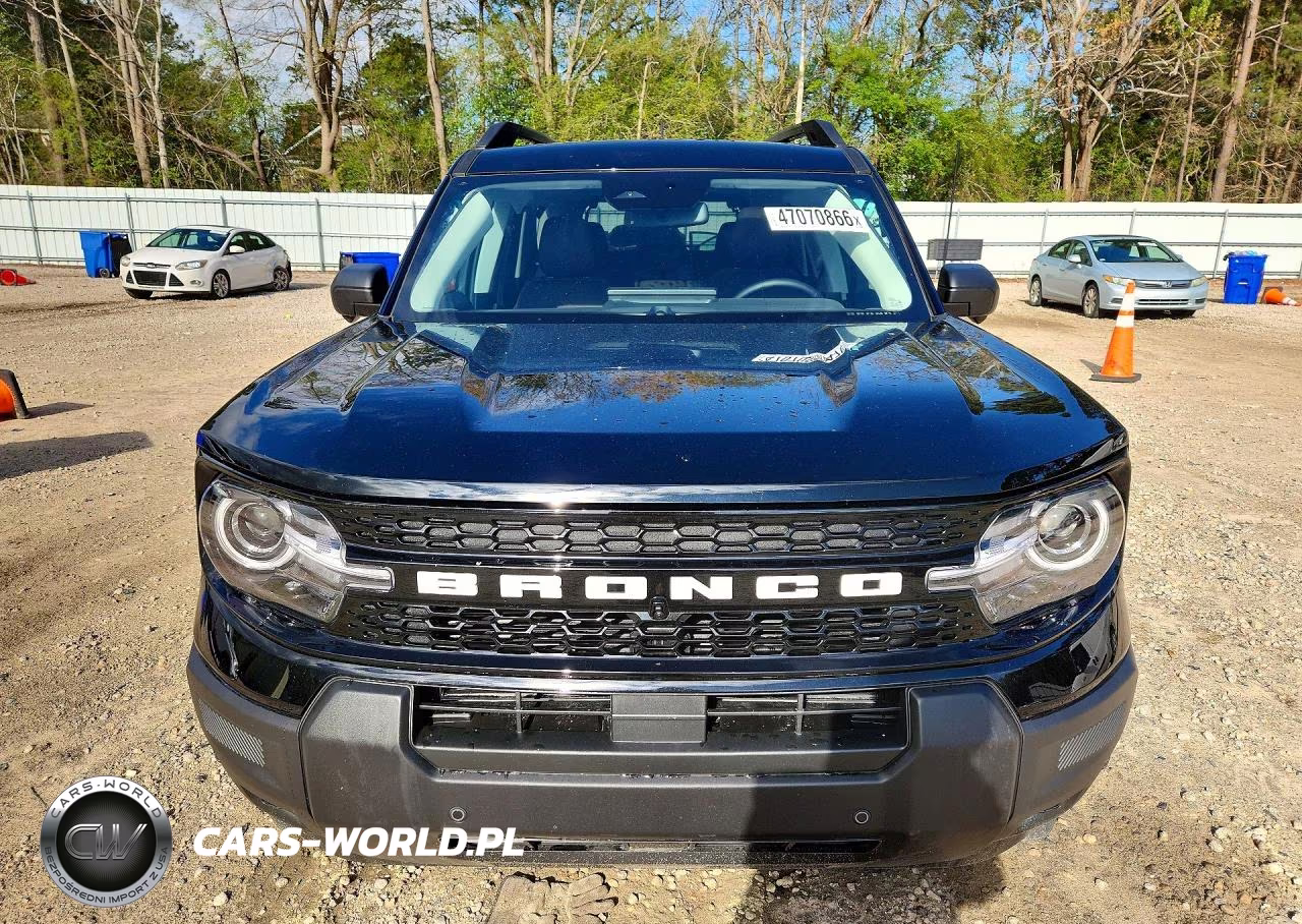 2025 Ford Bronco Sport Outer Banks VIN:3FMCR9CN7SRE69180 - 5