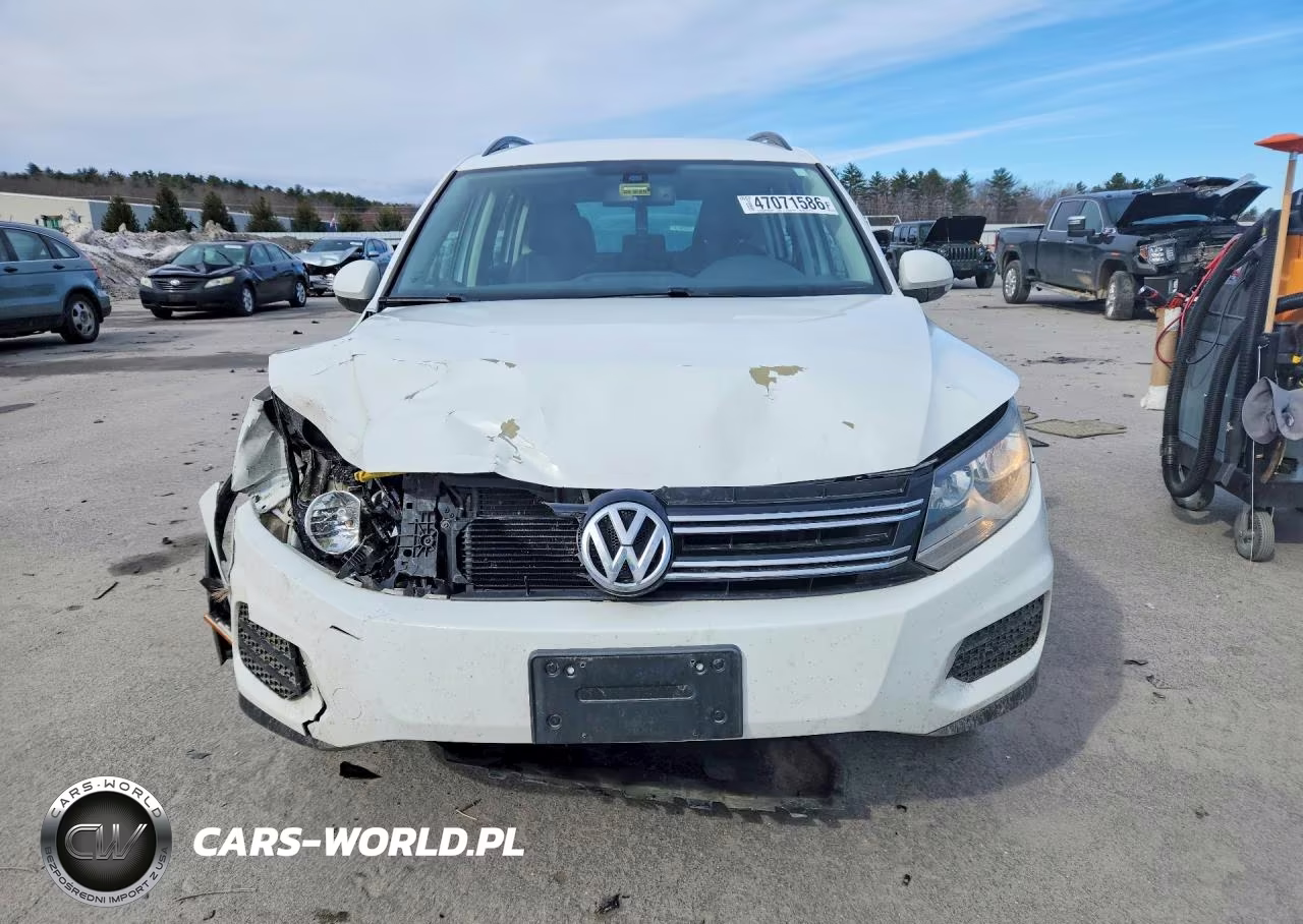 2016 Volkswagen Tiguan S VIN:WVGBV7AXXGW523933 - 5