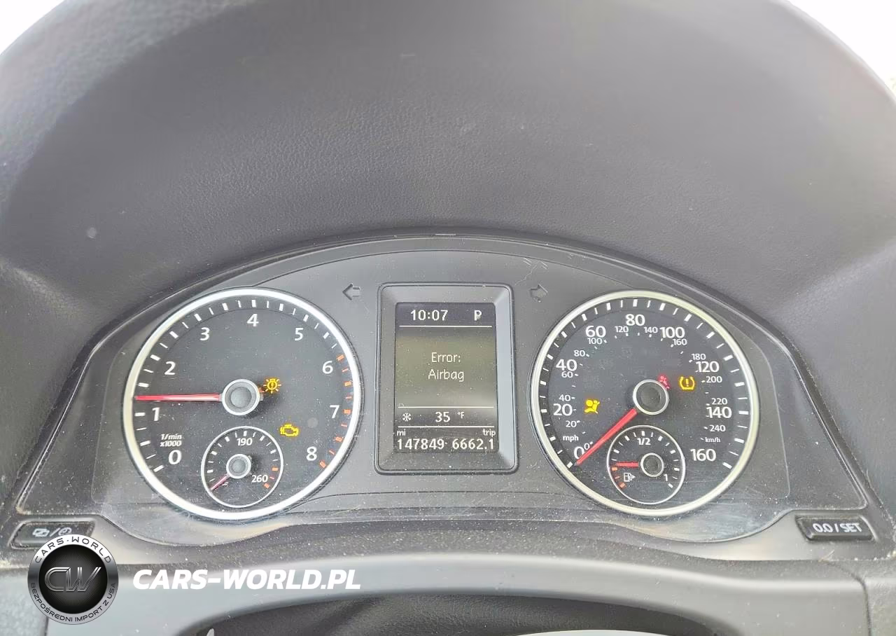 2016 Volkswagen Tiguan S VIN:WVGBV7AXXGW523933 - 9