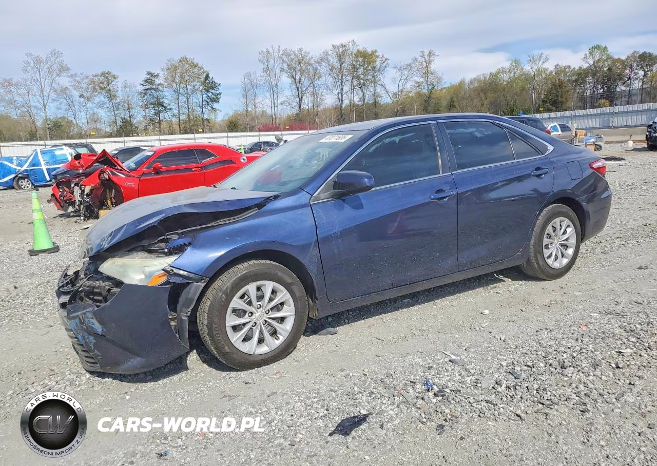 2016 Toyota Camry Le