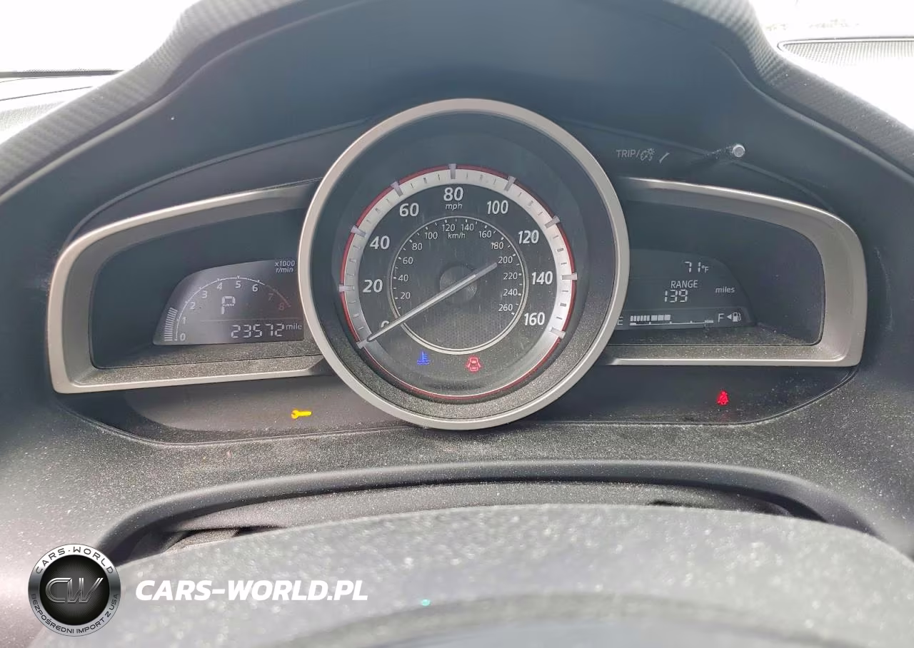 2016 Mazda 3 Sport VIN:JM1BM1U70G1328792 - 9