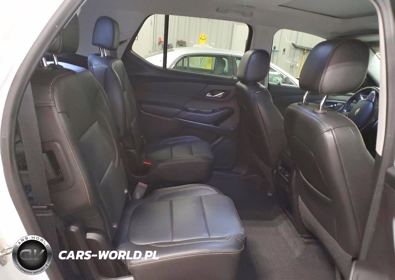 2020 Chevrolet Traverse Premier VIN:1GNEVKKW8LJ131431 - 11