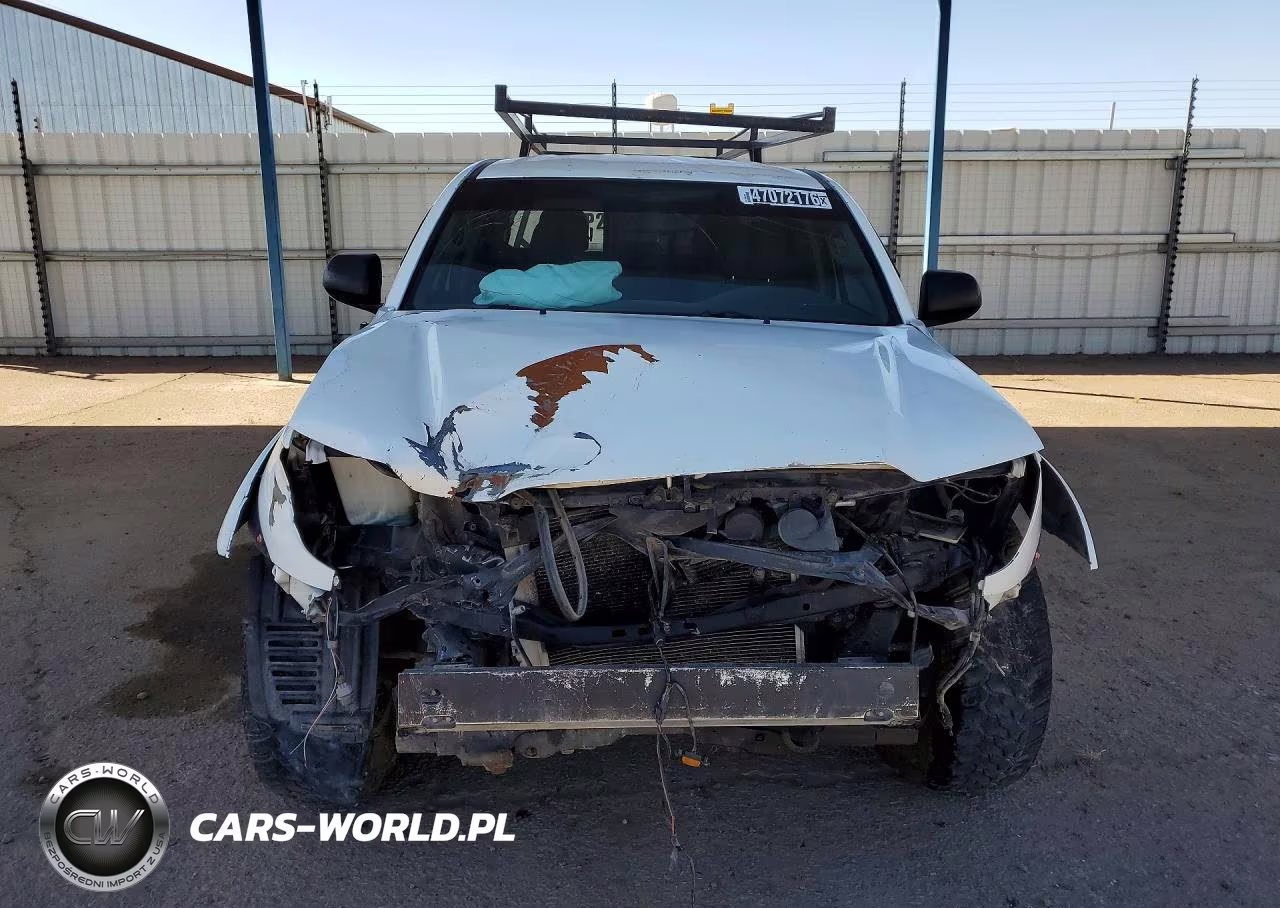 2014 Toyota Tacoma Prerunner V6 VIN:3TMJU4GN1EM171197 - 5