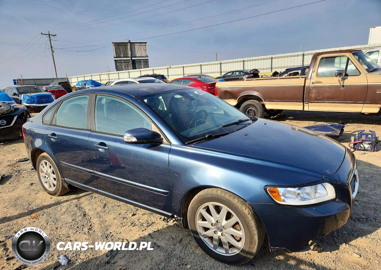 2008 Volv S40 VIN:YV1MS382682396514 - 4