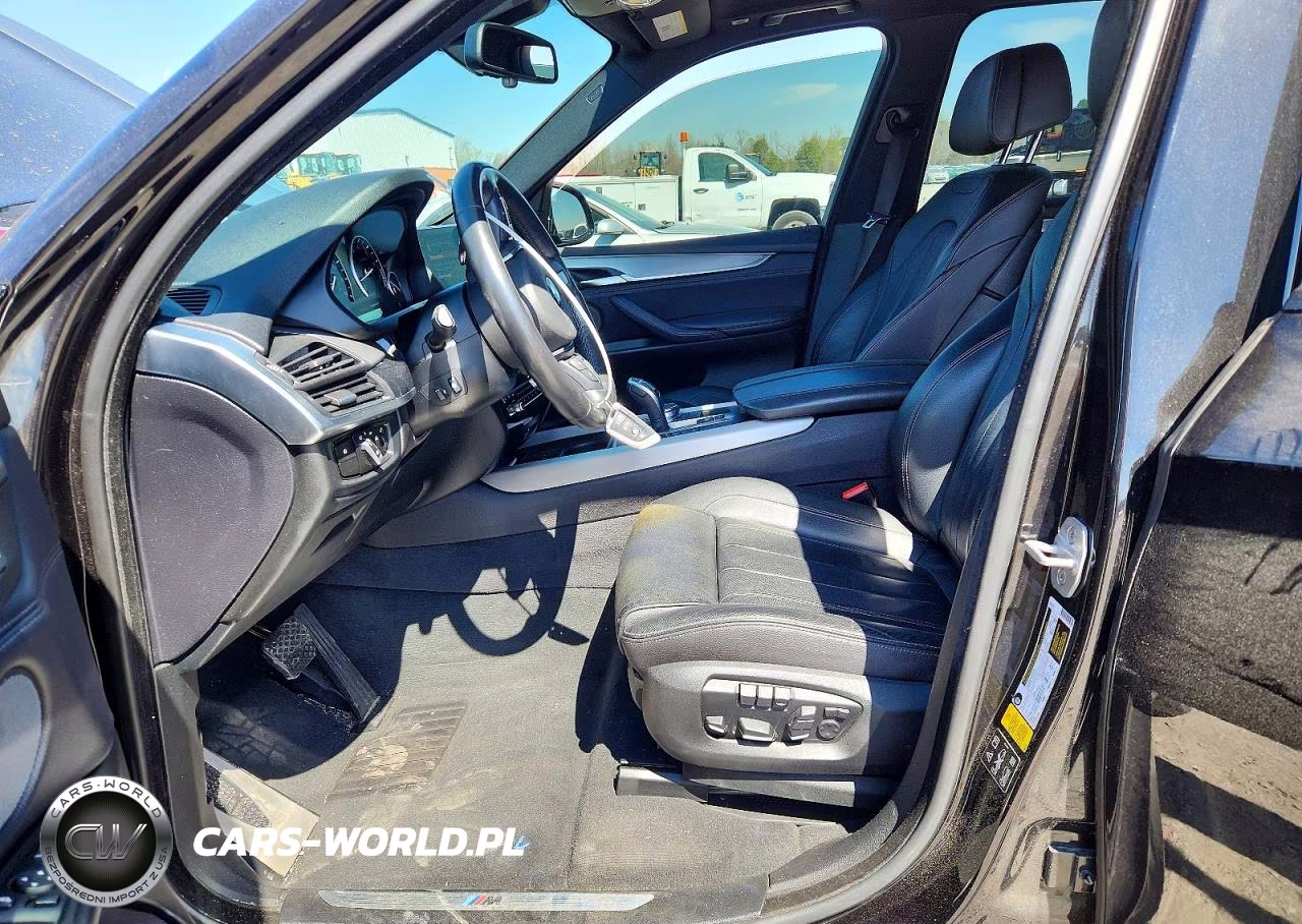 2018 BMW X5 xDrive35I VIN:5UXKR0C56J0Y02106 - 7