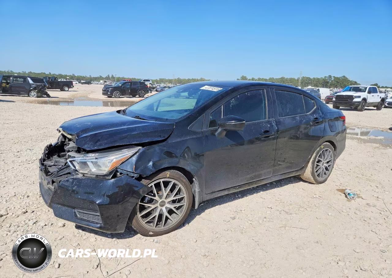 2020 Nissan Versa Sv