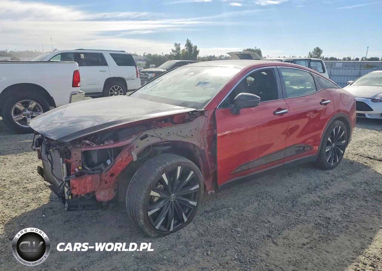 2023 Toyota Crown Platinum