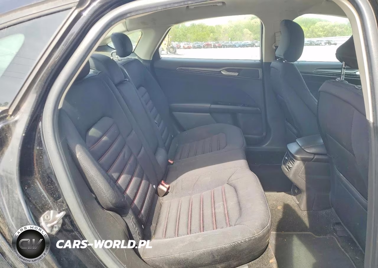 2016 Ford Fusion Se VIN:3FA6P0H70GR322659 - 10