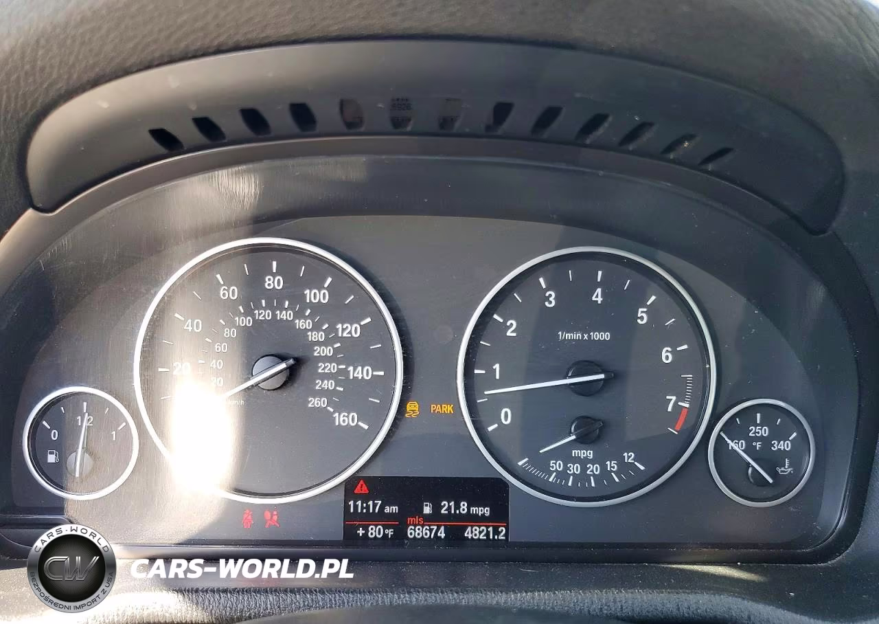 2012 BMW X3 xDrive28I VIN:5UXWX5C51CL724517 - 9