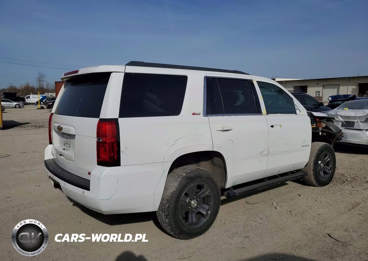 2017 Chevrolet Tahoe K1500 Lt VIN:1GNSKBKC3HR125353 - 3