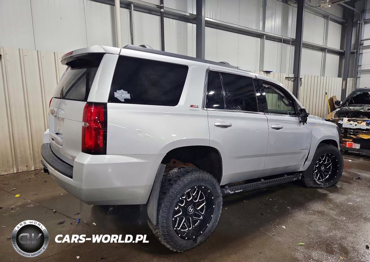 2017 Chevrolet Tahoe K1500 Lt VIN:1GNSKBKC0HR357313 - 3