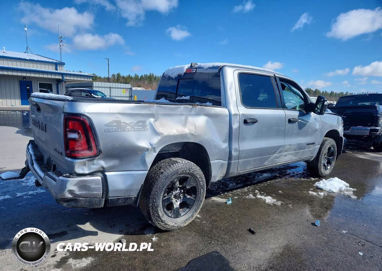 2025 Ram 1500 Tradesman VIN:1C6RRFGG5SN681062 - 3