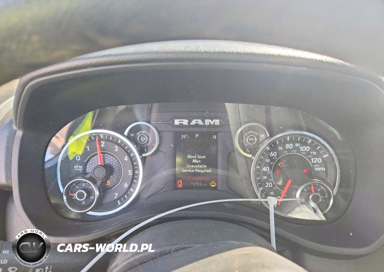 2025 Ram 1500 Tradesman VIN:1C6RRFGG5SN681062 - 9