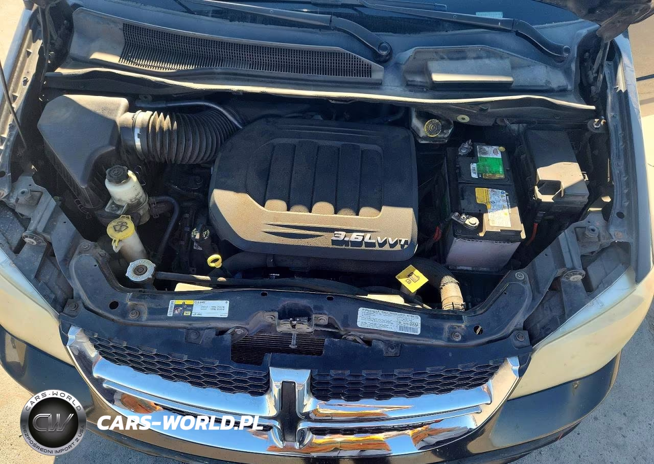 2013 Dodge Grand Caravan Crew VIN:2C4RDGDGXDR586343 - 12