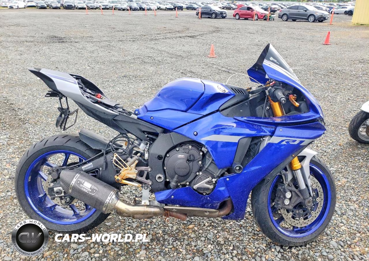 YAMAHA YZFR1