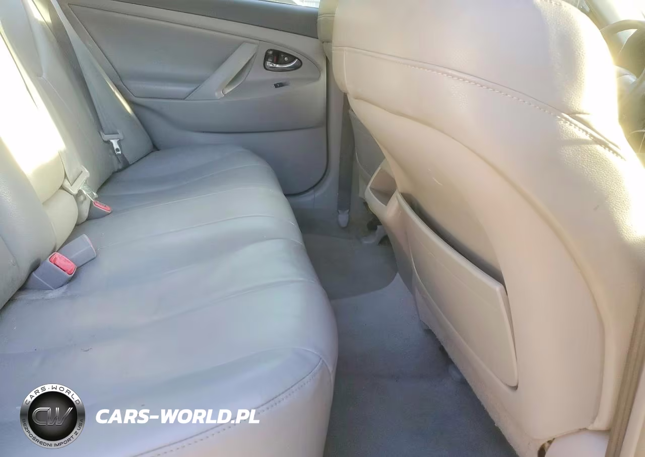 2010 Toyota Camry Le VIN:4T4BF3EK6AR058998 - 10