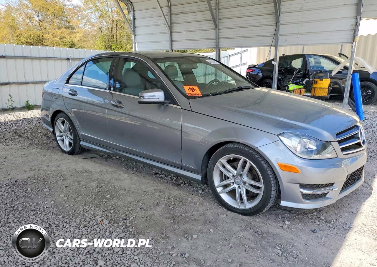 2014 Mercedes-Benz C 250 VIN:WDDGF4HB6EA947626 - 4
