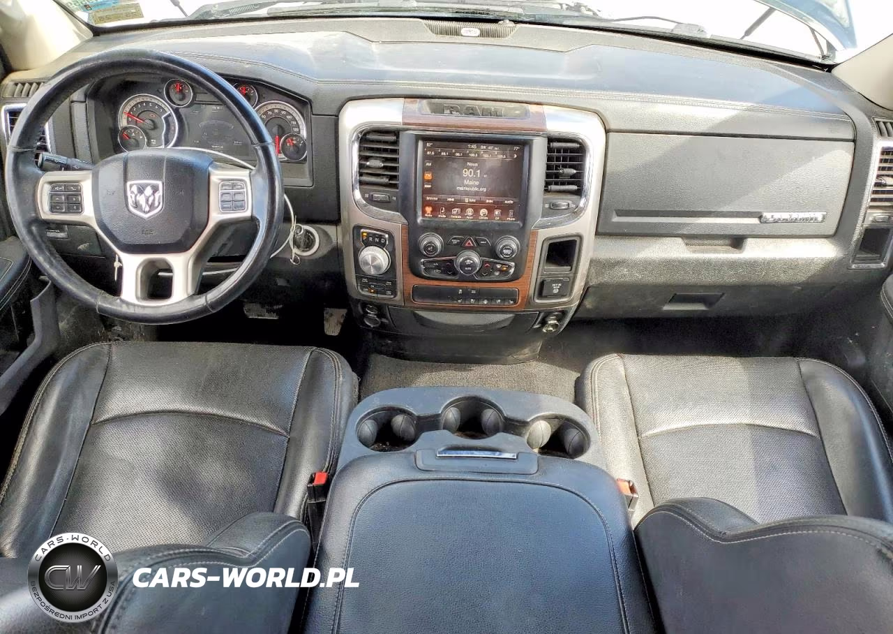 2017 Ram 1500 Laramie VIN:1C6RR7JT9HS652315 - 8