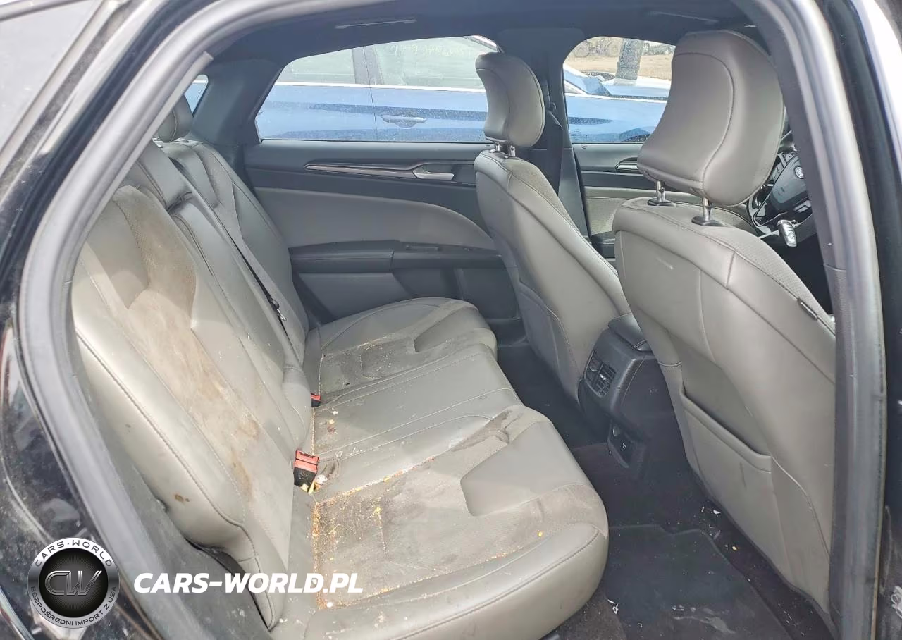 2017 Ford Fusion Sport VIN:3FA6P0VPXHR249418 - 10