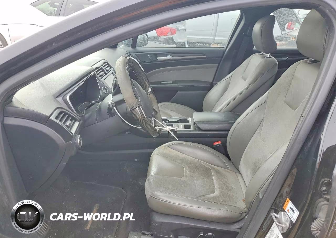 2017 Ford Fusion Sport VIN:3FA6P0VPXHR249418 - 7