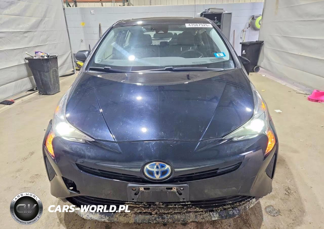 2016 Toyota Prius Three VIN:JTDKARFU6G3509782 - 5