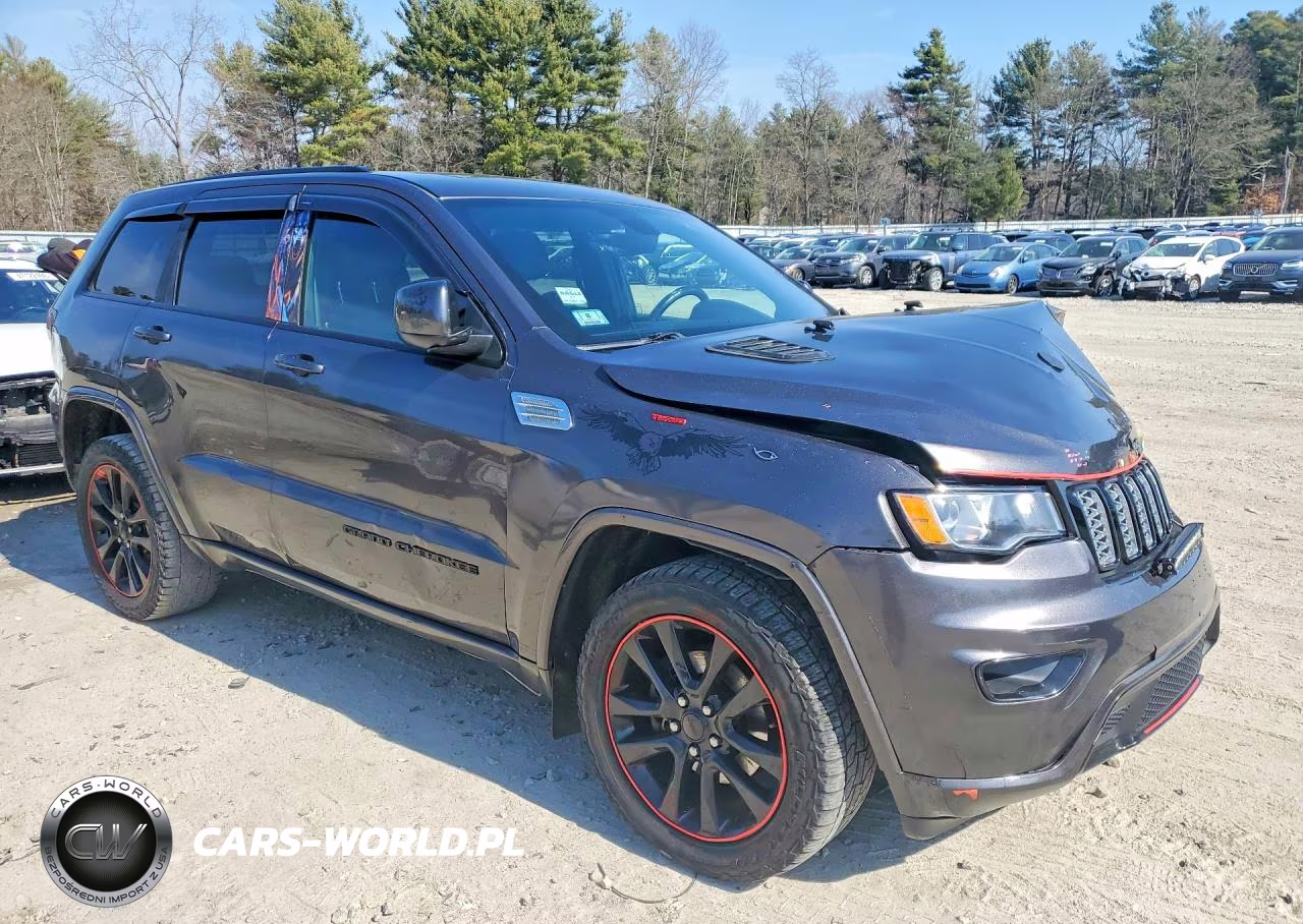 2017 Jeep Grand Cherokee Laredo VIN:1C4RJFAG0HC721707 - 4