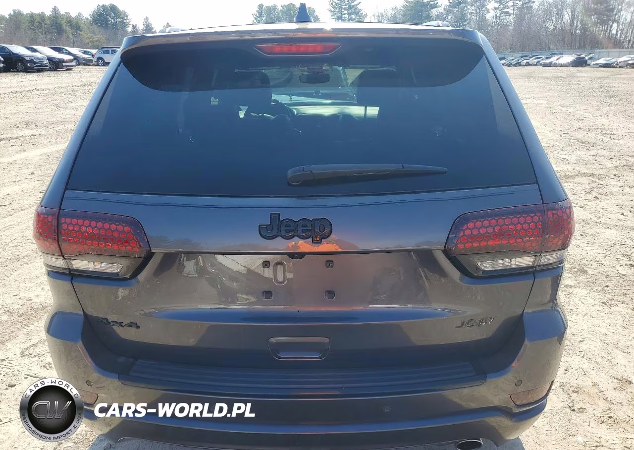 2017 Jeep Grand Cherokee Laredo VIN:1C4RJFAG0HC721707 - 6