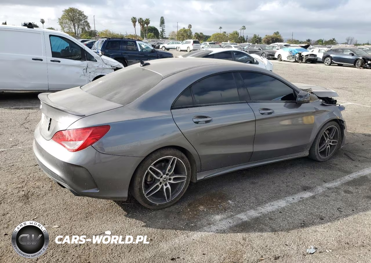2019 Mercedes Benz Cla 250 VIN:WDDSJ4EB0KN762361 - 3