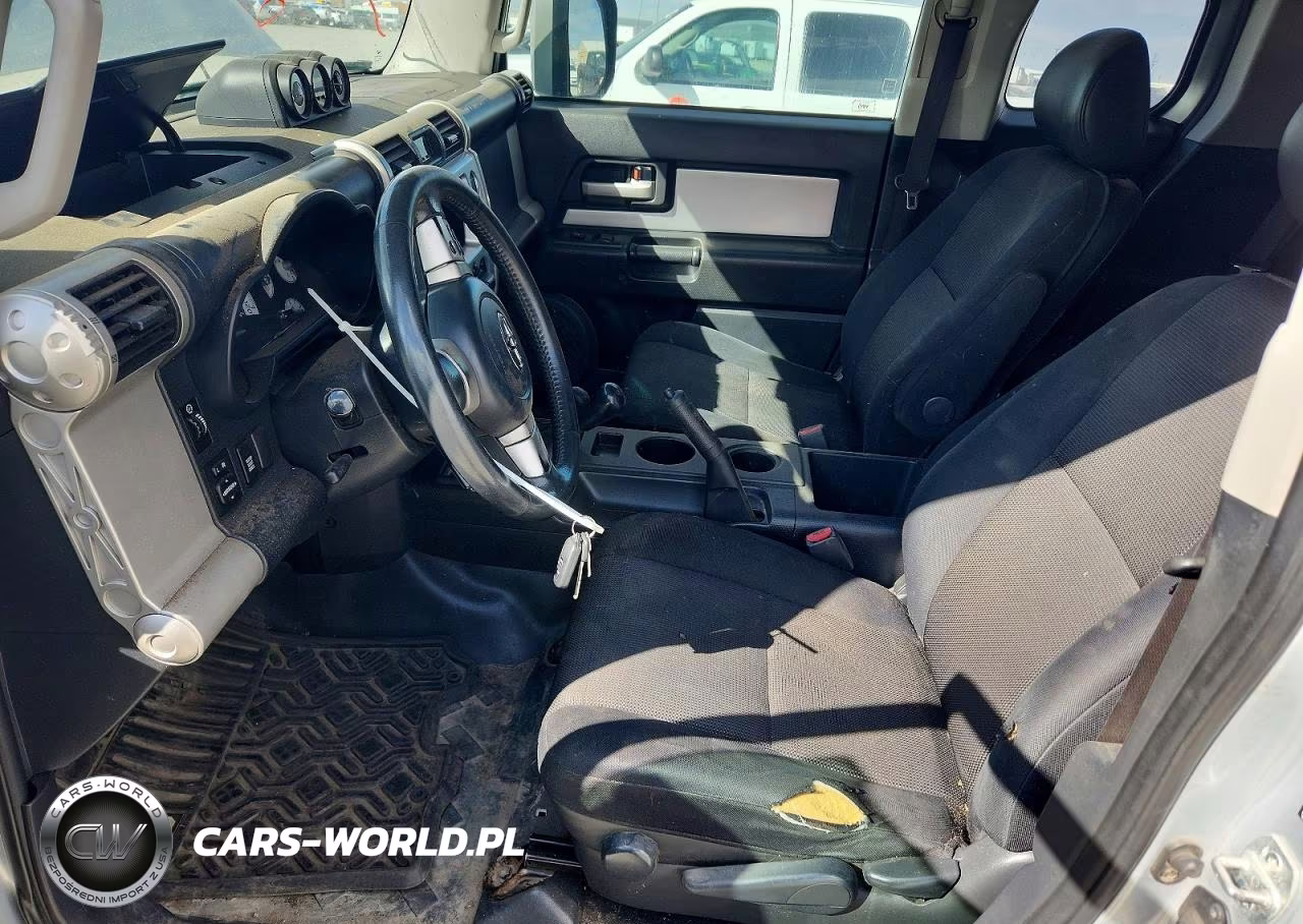 2007 Toyota Fj Cruiser Base VIN:JTEBU11F770014991 - 7