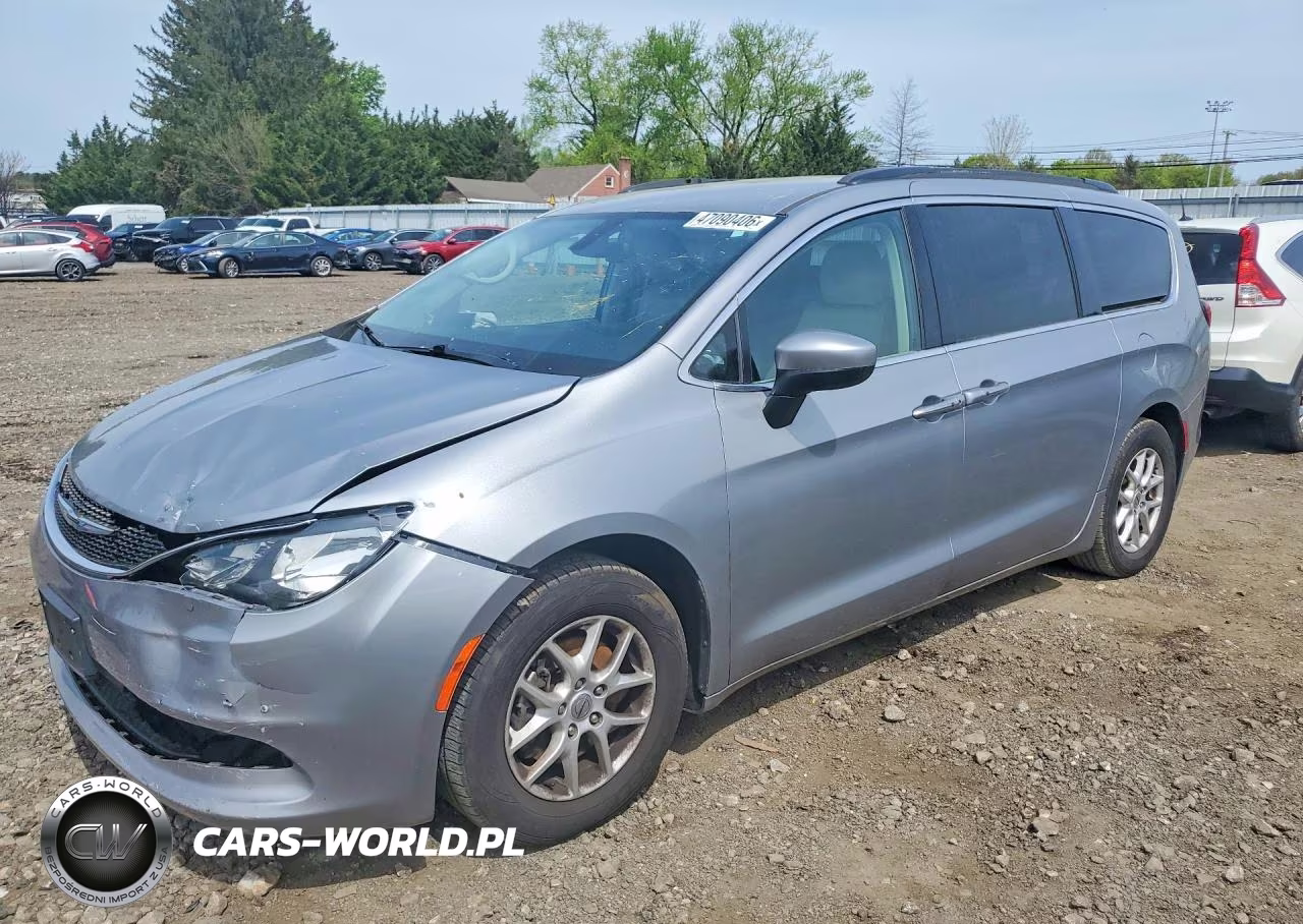 2021 Chrysler Voyager Lxi – zdjęcie 1 z 13