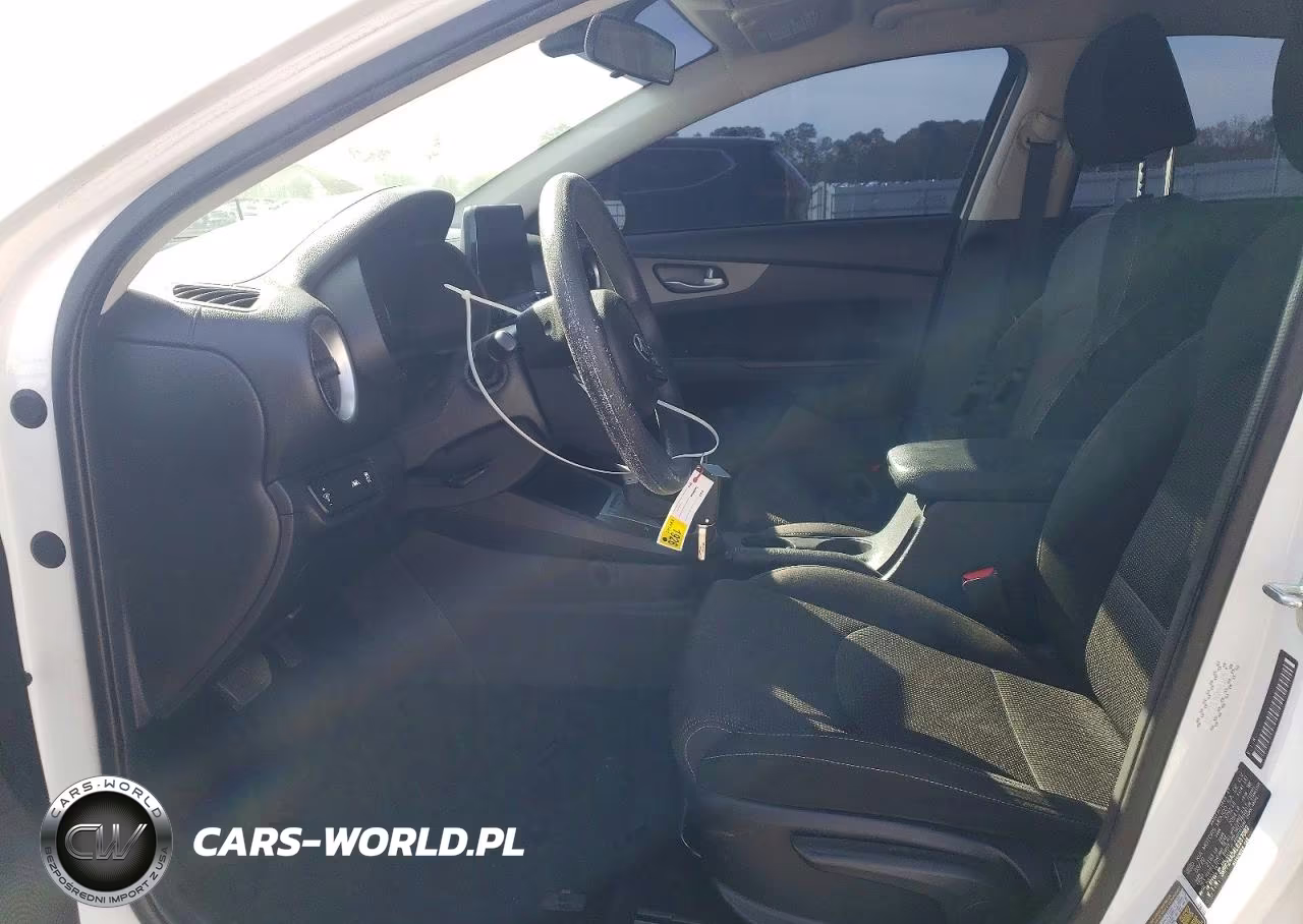 2020 Kia Forte Lxs VIN:3KPF24AD4LE237082 - 7