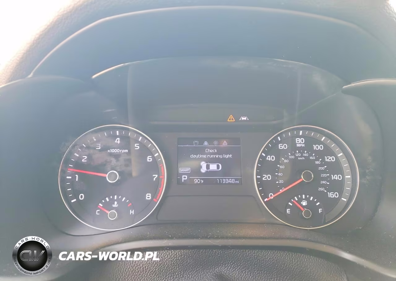 2020 Kia Forte Lxs VIN:3KPF24AD4LE237082 - 9