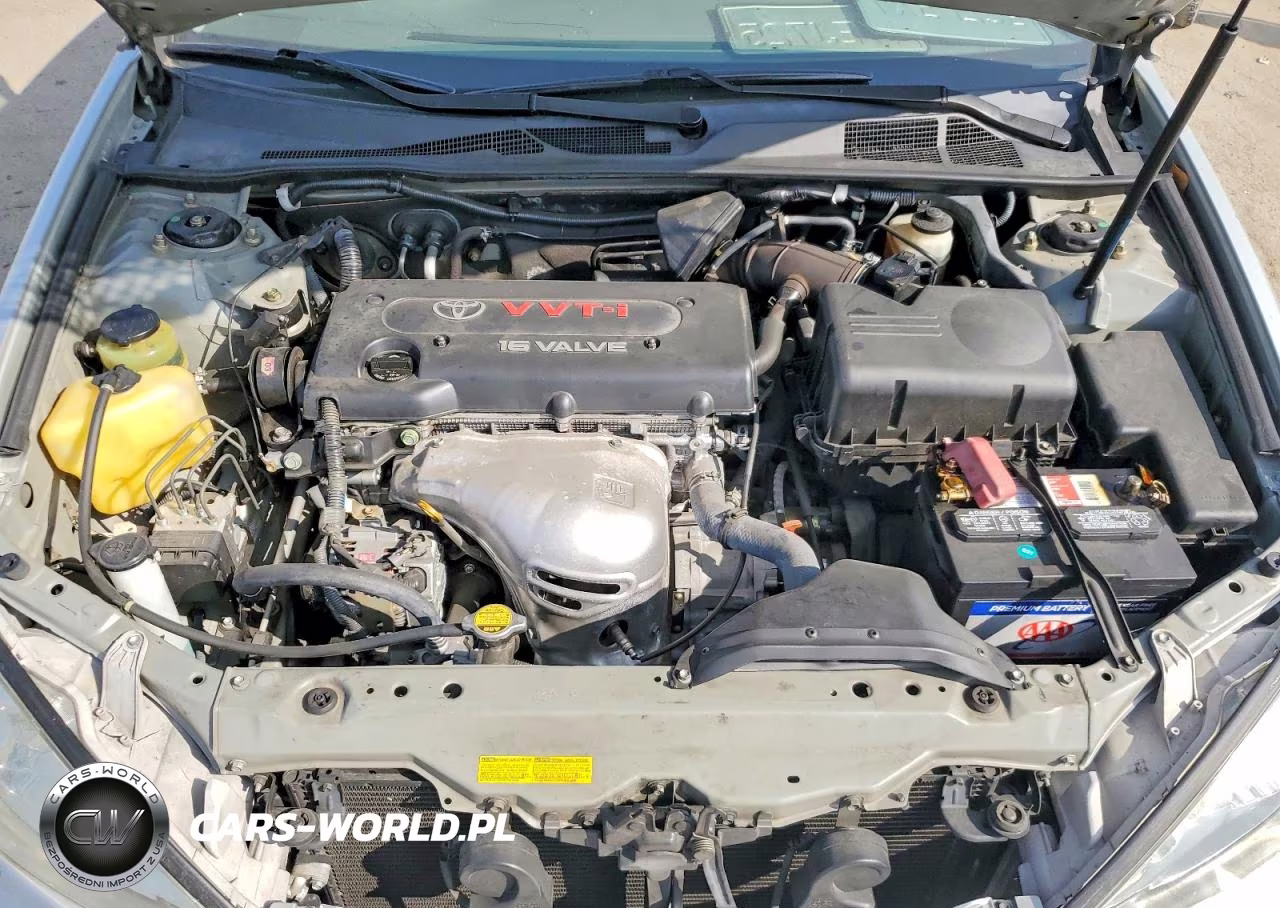 2002 Toyota Camry Le VIN:JTDBE32K320119187 - 11