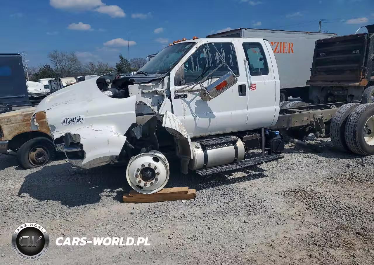 2015 Ford F750 Super Duty Truck Cab And Chassis
