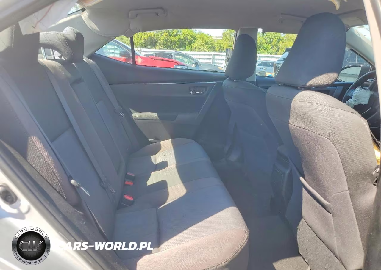 2017 Toyota Corolla Le VIN:5YFBURHE5HP730652 - 10