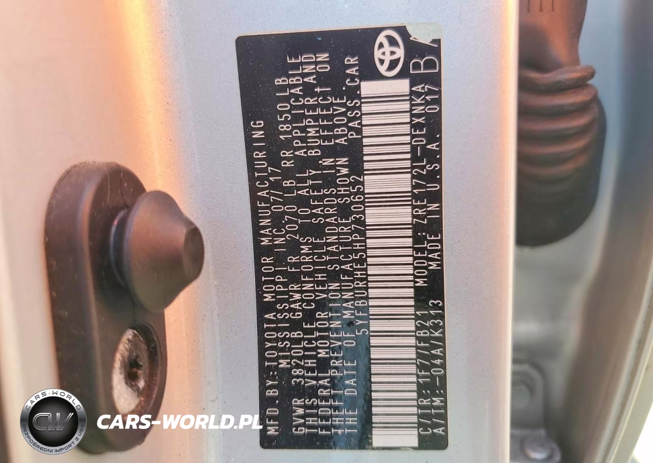 2017 Toyota Corolla Le VIN:5YFBURHE5HP730652 - 12