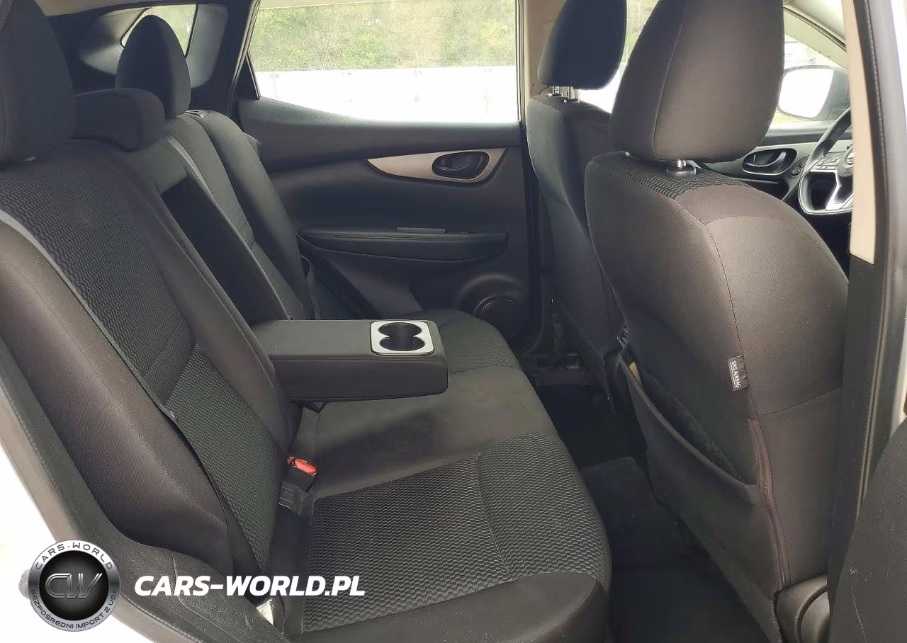 2019 Nissan Rogue Sport S VIN:JN1BJ1CR3KW628658 - 11